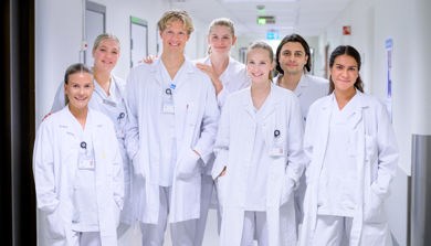 En gruppe legestudenter på SUS